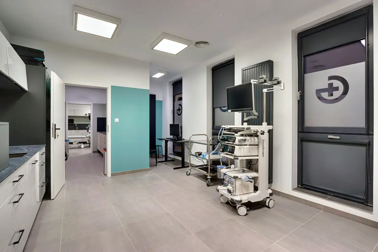 Gabinet Zabiegowy z Nowoczesnym Endoskopem GlivClinic